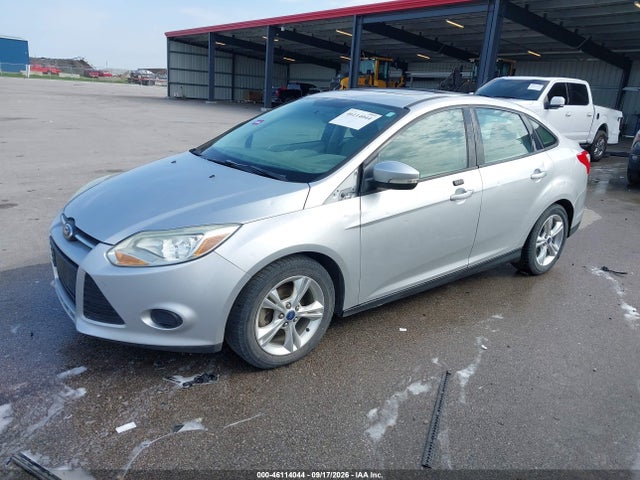 Ford FOCUS SE 2014 1FADP3F25EL197671 Image 2