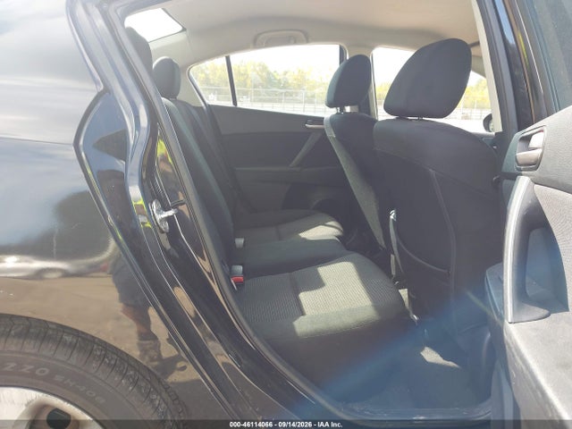 Продажа на аукционе авто 2012 Mazda Mazda3 I Sport, vin: JM1BL1UF9C1524394, номер лота: 46114066