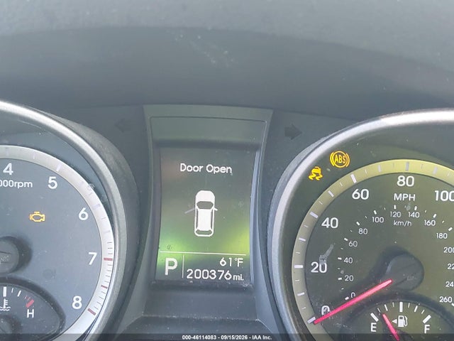 46114083 :رقم المزاد ، 5XYZT3LB1FG297778 vin ، 2015 Hyundai Santa Fe Sport 2.4l مزاد بيع