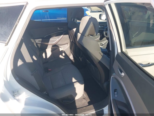 46114083 :رقم المزاد ، 5XYZT3LB1FG297778 vin ، 2015 Hyundai Santa Fe Sport 2.4l مزاد بيع