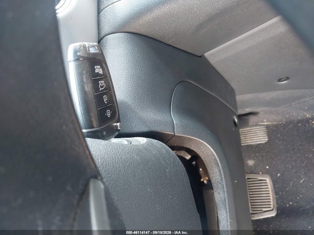 2021 Hyundai Kona Se მანქანა იყიდება აუქციონზე, vin: KM8K1CAA3MU613402, აუქციონის ნომერი: 46114147
