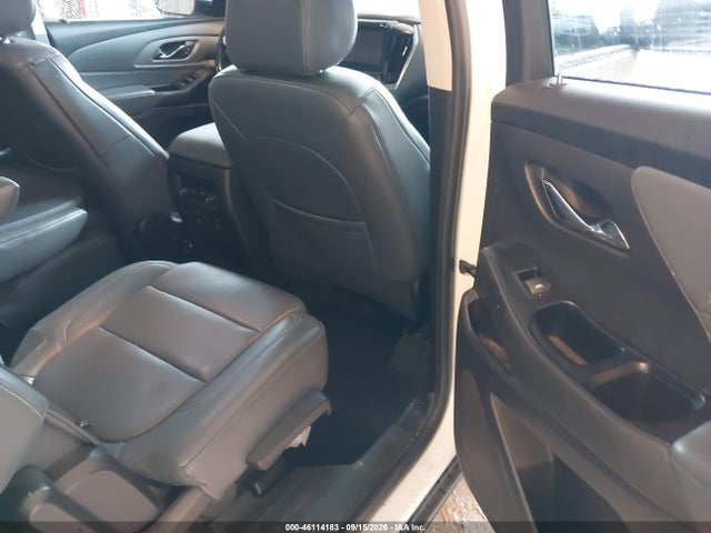 Продажа на аукционе авто 2018 Chevrolet Traverse 3lt, vin: 1GNEVHKW0JJ172068, номер лота: 46114183