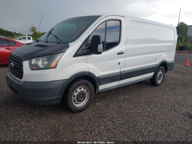 2015 Ford Transit-150 მანქანა იყიდება აუქციონზე, vin: 1FTNE1YM0FKA67490, აუქციონის ნომერი: 46114218