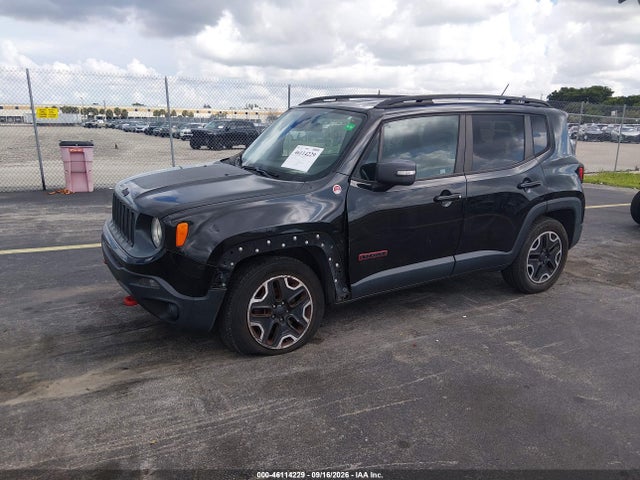 46114229 :رقم المزاد ، ZACCJBCT1GPD74066 vin ، 2016 Jeep Renegade Trailhawk مزاد بيع