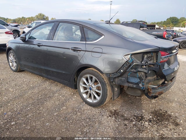 46114231 :رقم المزاد ، 3FA6P0HD2HR389397 vin ، 2017 Ford Fusion Se مزاد بيع