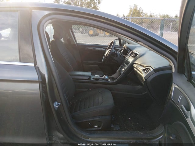 46114231 :رقم المزاد ، 3FA6P0HD2HR389397 vin ، 2017 Ford Fusion Se مزاد بيع