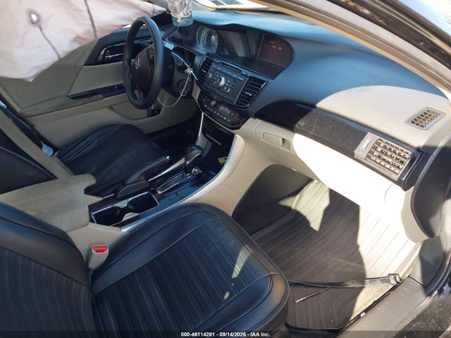 Продажа на аукционе авто 2017 Honda Accord Lx, vin: 1HGCR2F34HA303337, номер лота: 46114281