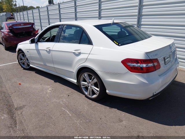 46114286 :رقم المزاد ، WDDHF8JB8CA602651 vin ، 2012 Mercedes-benz E 350 4matic مزاد بيع