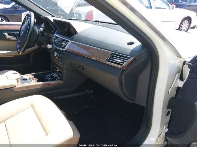 46114286 :رقم المزاد ، WDDHF8JB8CA602651 vin ، 2012 Mercedes-benz E 350 4matic مزاد بيع