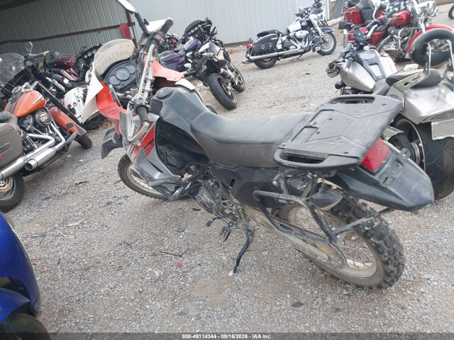 2011 Kawasaki Kl650 E მანქანა იყიდება აუქციონზე, vin: JKAKLEE11BDA34861, აუქციონის ნომერი: 46114344