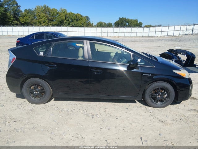 2014 Toyota Prius Two მანქანა იყიდება აუქციონზე, vin: JTDKN3DU9E1810558, აუქციონის ნომერი: 46114387