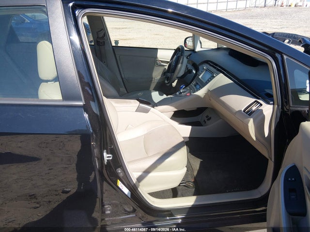 2014 Toyota Prius Two მანქანა იყიდება აუქციონზე, vin: JTDKN3DU9E1810558, აუქციონის ნომერი: 46114387