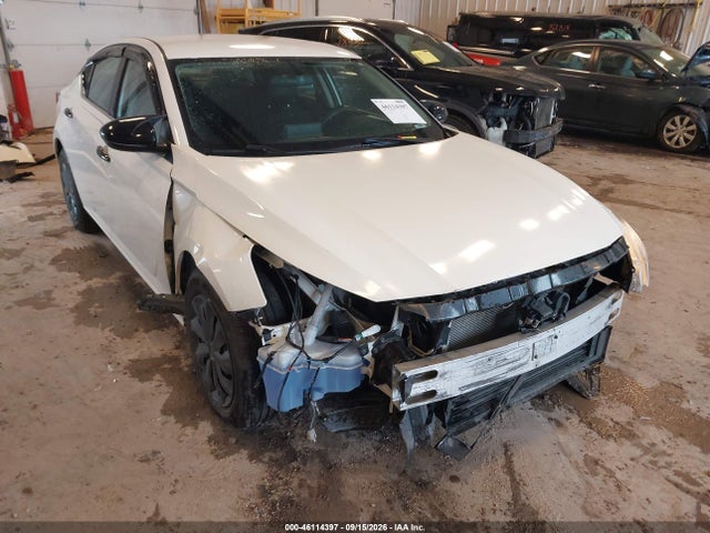2020 Nissan Altima S Fwd მანქანა იყიდება აუქციონზე, vin: 1N4BL4BVXLC133728, აუქციონის ნომერი: 46114397