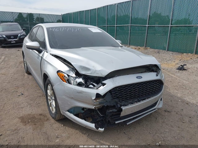 46114430 :رقم المزاد ، 3FA6P0G72FR131101 vin ، 2015 Ford Fusion S مزاد بيع