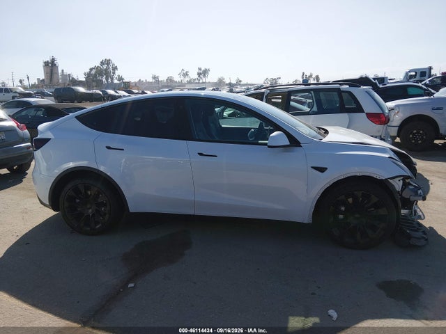 46114434 :رقم المزاد ، 7SAYGDEE2NF436077 vin ، 2022 Tesla Model Y Long Range Dual Motor All-wheel Drive مزاد بيع