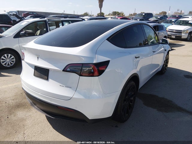 46114434 :رقم المزاد ، 7SAYGDEE2NF436077 vin ، 2022 Tesla Model Y Long Range Dual Motor All-wheel Drive مزاد بيع