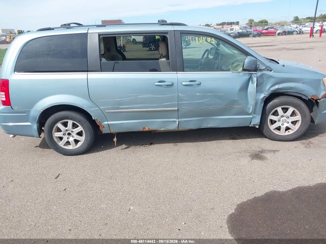 Продаж на аукціоні авто 2010 Chrysler Town & Country Touring, vin: 2A4RR5D13AR359518, номер лоту: 46114442