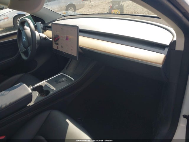 7SAYGDEE3NA012419 Tesla Model Y Long Range Dual Motor All-wheel Drive