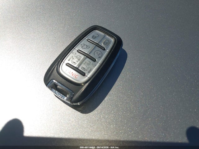 46114464 :رقم المزاد ، 2C4RC1BG8KR626676 vin ، 2019 Chrysler Pacifica Touring L مزاد بيع