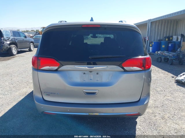 46114464 :رقم المزاد ، 2C4RC1BG8KR626676 vin ، 2019 Chrysler Pacifica Touring L مزاد بيع