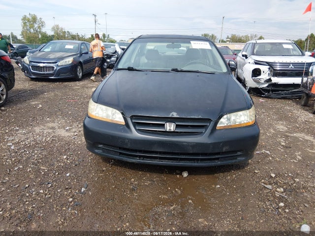2002 Honda Accord 3.0 Ex მანქანა იყიდება აუქციონზე, vin: 1HGCG165X2A011409, აუქციონის ნომერი: 46114528