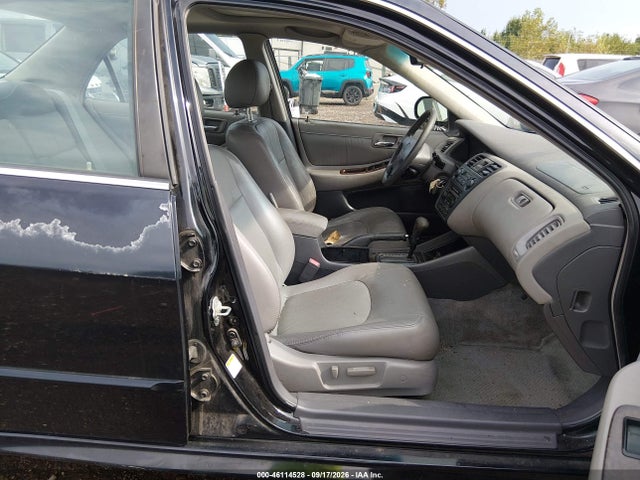 2002 Honda Accord 3.0 Ex მანქანა იყიდება აუქციონზე, vin: 1HGCG165X2A011409, აუქციონის ნომერი: 46114528