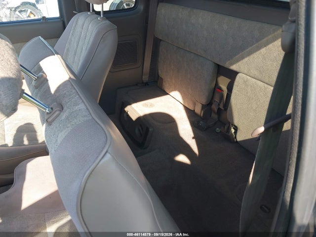 46114579 :رقم المزاد ، 5TEWN72N0YZ690907 vin ، 2000 Toyota Tacoma Base V6 مزاد بيع