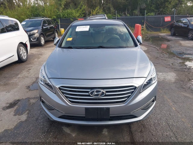 Продажа на аукционе авто 2015 Hyundai Sonata Se, vin: 5NPE24AF8FH155837, номер лота: 46114601
