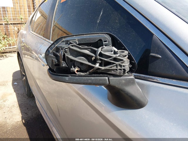 2020 Toyota Camry Se მანქანა იყიდება აუქციონზე, vin: 4T1G11AK1LU344687, აუქციონის ნომერი: 46114639