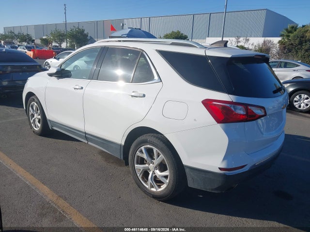 2020 Chevrolet Equinox Awd Lt 2.0l Turbo მანქანა იყიდება აუქციონზე, vin: 3GNAXVEX7LS525631, აუქციონის ნომერი: 46114648