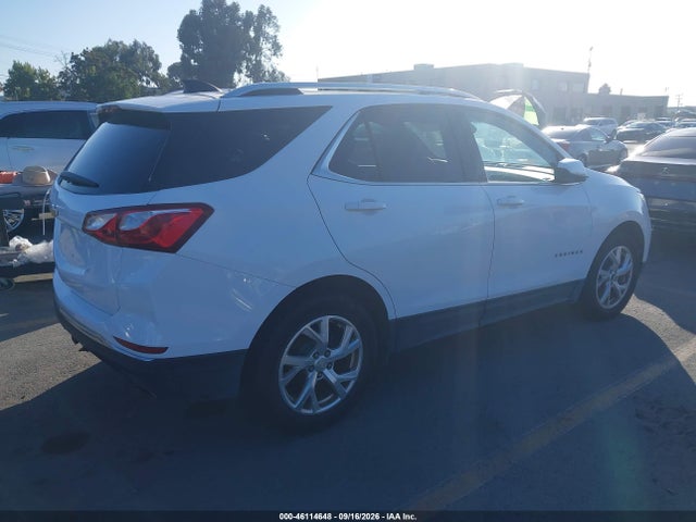 2020 Chevrolet Equinox Awd Lt 2.0l Turbo მანქანა იყიდება აუქციონზე, vin: 3GNAXVEX7LS525631, აუქციონის ნომერი: 46114648
