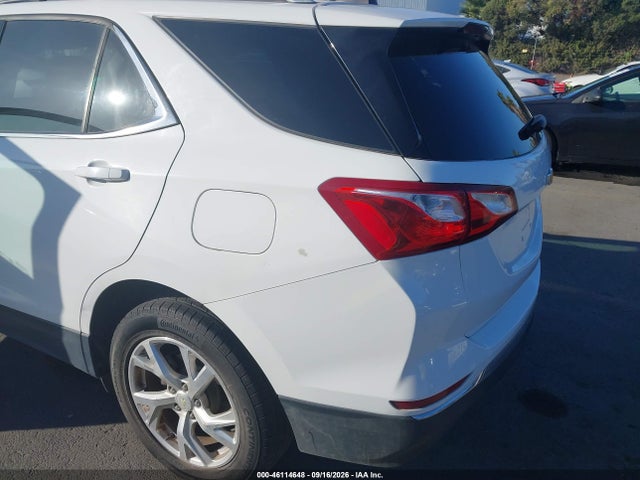 2020 Chevrolet Equinox Awd Lt 2.0l Turbo მანქანა იყიდება აუქციონზე, vin: 3GNAXVEX7LS525631, აუქციონის ნომერი: 46114648