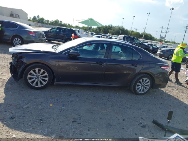 4T1B11HK4KU685760 Toyota CAMRY LE