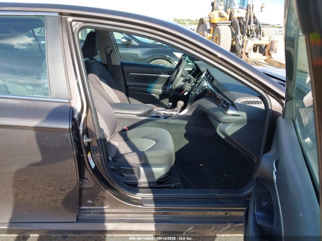 4T1B11HK4KU685760 Toyota CAMRY LE