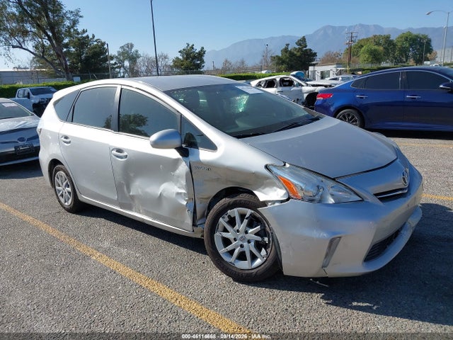 2014 Toyota Prius V Two მანქანა იყიდება აუქციონზე, vin: JTDZN3EU4EJ004009, აუქციონის ნომერი: 46114668