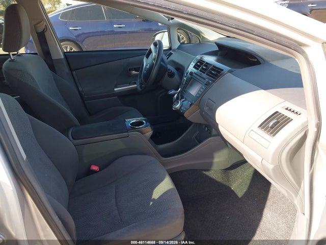 2014 Toyota Prius V Two მანქანა იყიდება აუქციონზე, vin: JTDZN3EU4EJ004009, აუქციონის ნომერი: 46114668