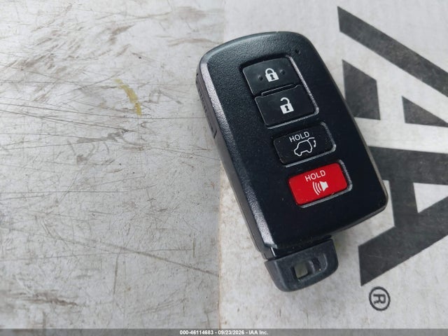 Продажа на аукционе авто 2018 Toyota Rav4 Limited, vin: JTMDFREV7JJ728676, номер лота: 46114683