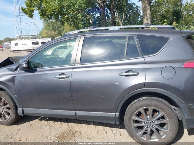 Продажа на аукционе авто 2018 Toyota Rav4 Limited, vin: JTMDFREV7JJ728676, номер лота: 46114683