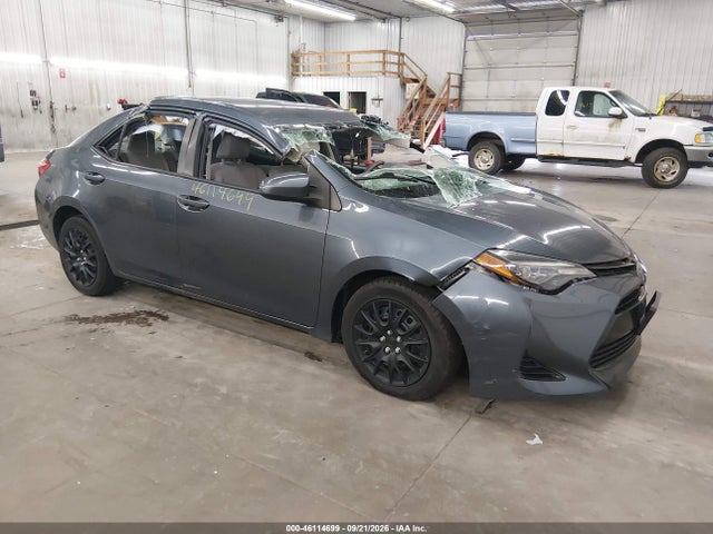 46114699 :رقم المزاد ، 2T1BURHE6JC116408 vin ، 2018 Toyota Corolla Le مزاد بيع