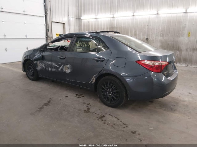 46114699 :رقم المزاد ، 2T1BURHE6JC116408 vin ، 2018 Toyota Corolla Le مزاد بيع