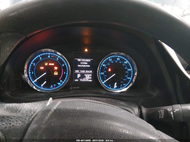 46114699 :رقم المزاد ، 2T1BURHE6JC116408 vin ، 2018 Toyota Corolla Le مزاد بيع