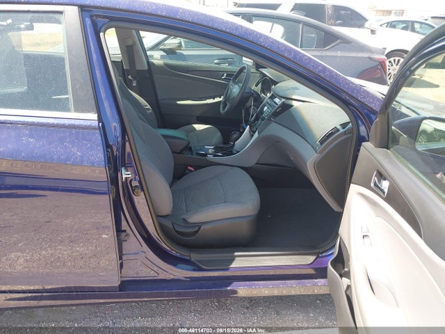 2013 Hyundai Sonata Gls მანქანა იყიდება აუქციონზე, vin: 5NPEB4AC3DH717386, აუქციონის ნომერი: 46114703