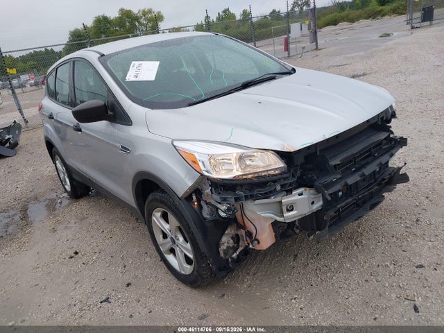 Продаж на аукціоні авто 2015 Ford Escape S, vin: 1FMCU0F76FUA38027, номер лоту: 46114706