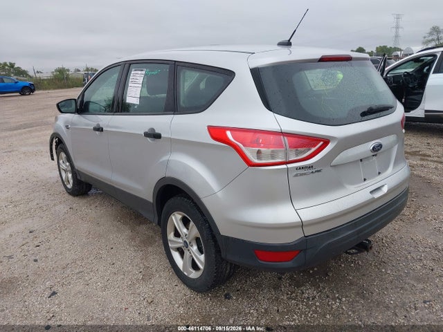 Продаж на аукціоні авто 2015 Ford Escape S, vin: 1FMCU0F76FUA38027, номер лоту: 46114706