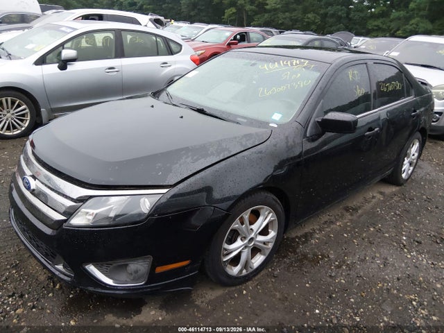 46114713 :رقم المزاد ، 3FAHP0HA7CR122358 vin ، 2012 Ford Fusion Se مزاد بيع