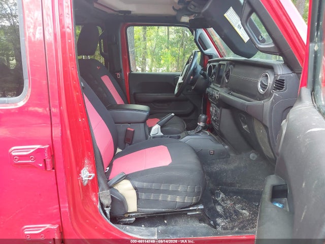 46114749 :رقم المزاد ، 1C4HJXEG3JW130769 vin ، 2018 Jeep Wrangler Unlimited Sahara 4x4 مزاد بيع