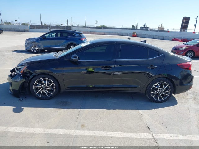 5NPD84LF3KH420584 Hyundai Elantra Limited