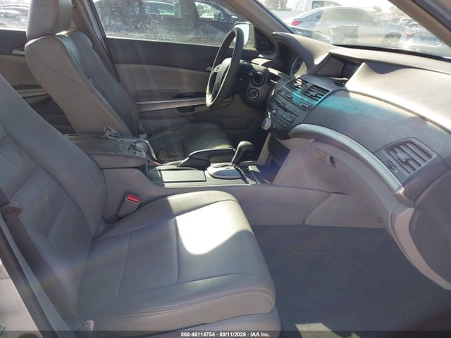 46114754 :رقم المزاد ، 1HGCP36868A001829 vin ، 2008 Honda Accord 3.5 Ex-l مزاد بيع