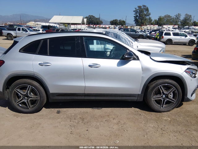 W1N4N4GB1PJ530234 Mercedes-Benz GLA 250