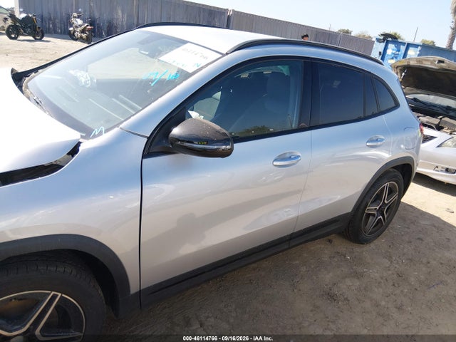W1N4N4GB1PJ530234 Mercedes-Benz GLA 250